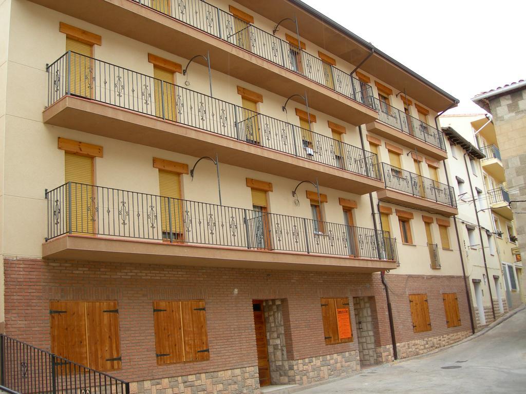קמרנה דה לה סיירה Apartamentos Turisticos Rosario מראה חיצוני תמונה