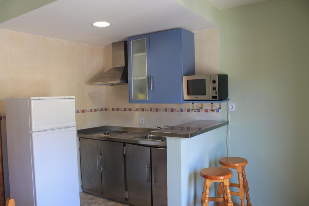 קמרנה דה לה סיירה Apartamentos Turisticos Rosario חדר תמונה